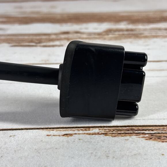 TESLA Charging Adapter Nema 14-30 Generation 2 1104937-00-B - Picture 3 of 7